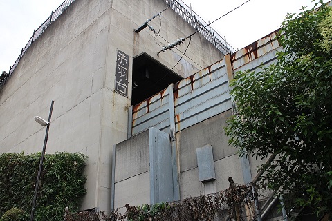 赤羽台トンネル入口s.jpg